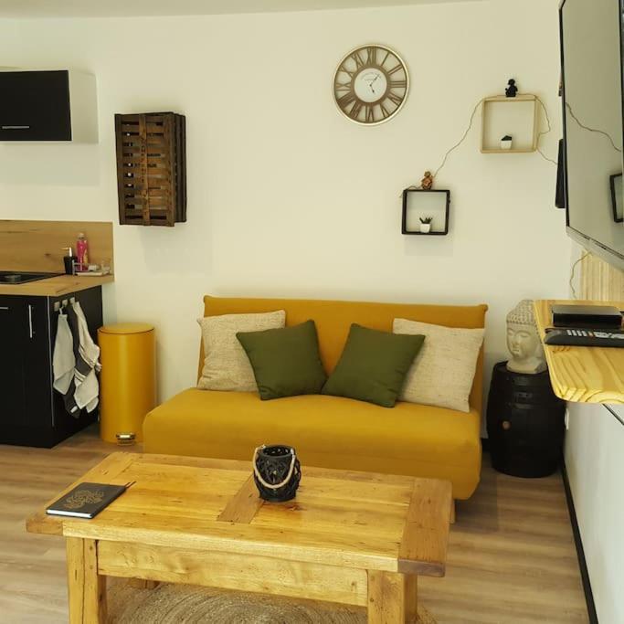 Appartement 2 Pieces Gravieres Exteriör bild
